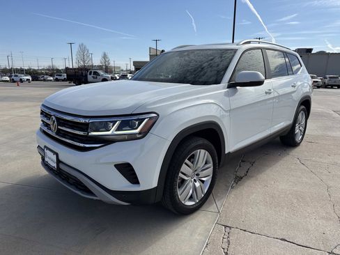 Used 2022 Volkswagen Atlas SEL image 8