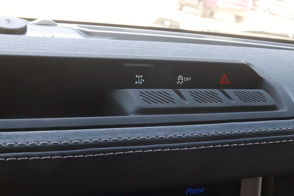Used 2025 Ford Bronco Outer Banks AWD/4WD image 30