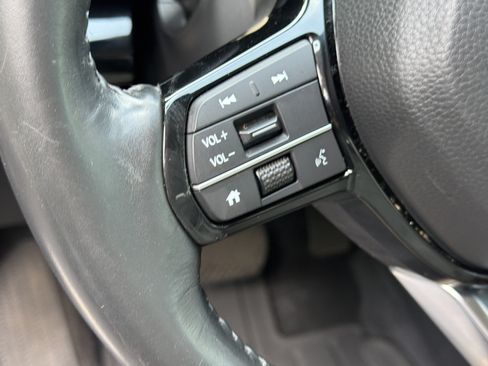 Used 2023 Honda CR-V EX-L image 19