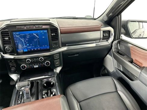 Used 2022 Ford F150 Lariat w/ Equipment Group 502A High image 29