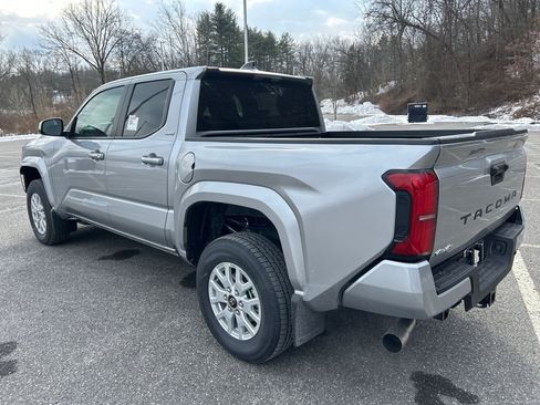 New 2026 Toyota Tacoma SR5 image 3