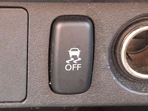 Used 2024 Mitsubishi Outlander Sport S image 25