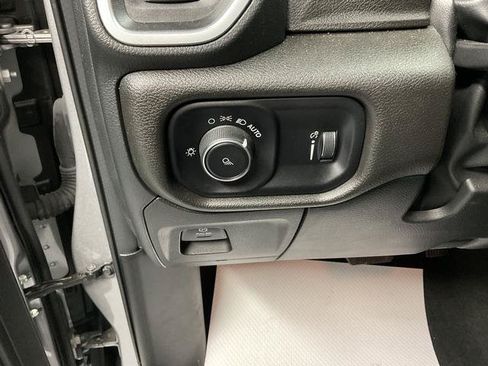 Used 2024 RAM 1500 Big Horn AWD/4WD image 10