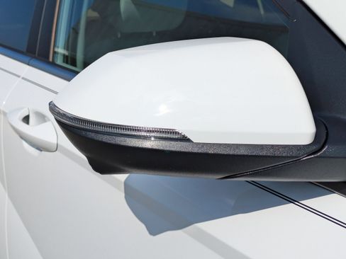 New 2026 Hyundai Kona Limited image 15