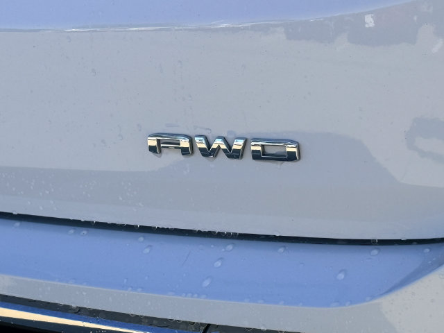 Used 2023 GMC Terrain SLT AWD/4WD image 21