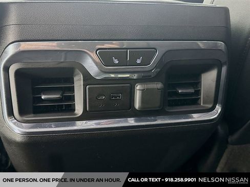 Used 2019 GMC Sierra 1500 SLT w/ SLT Premium Package AWD/4WD image 24