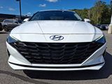 Used 2022 Hyundai Elantra SEL w/ Cargo Package image 2