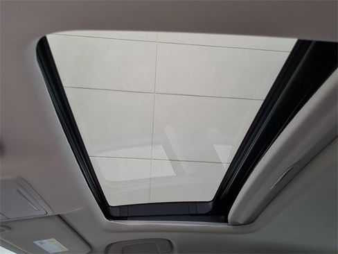 Used 2023 Honda Accord EX image 18