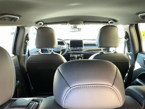 New 2026 Jeep Compass Limited image 12