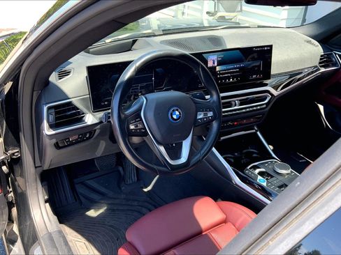 Used 2024 BMW i4 eDrive40 w/ Premium Package RWD image 3