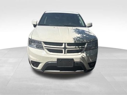 Used 2019 Dodge Journey GT FWD image 5