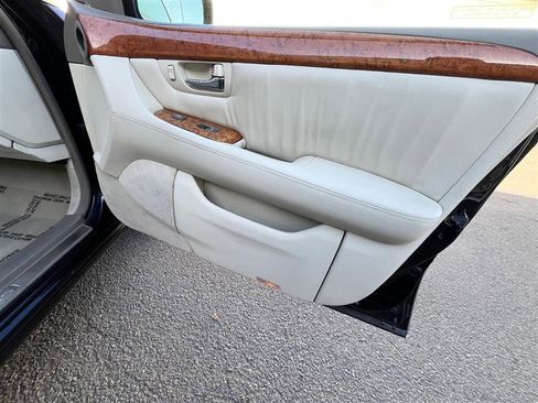 Used 2006 Lexus LS 430 image 21