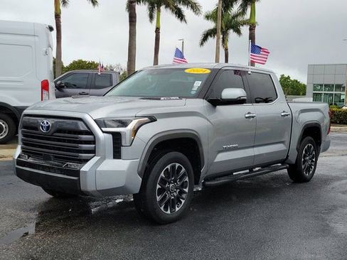 Used 2024 Toyota Tundra Limited image 2