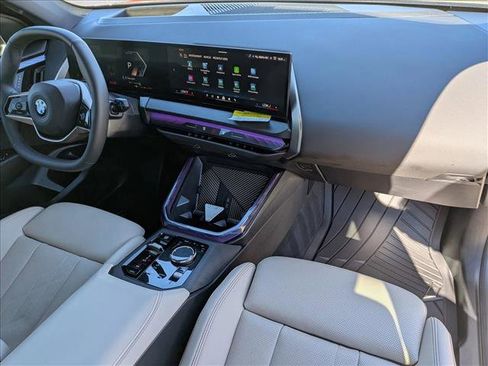 Used 2025 BMW X3 xDrive30i w/ Premium Package image 22