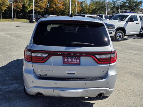 Used 2024 Dodge Durango GT image 3