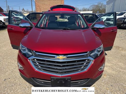Used 2018 Chevrolet Equinox Premier image 38