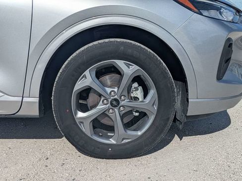 Used 2023 Ford Escape ST-Line AWD/4WD image 10