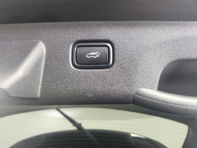 Used 2023 Kia Sportage X-Line w/ X-Line Premium Package AWD/4WD image 34