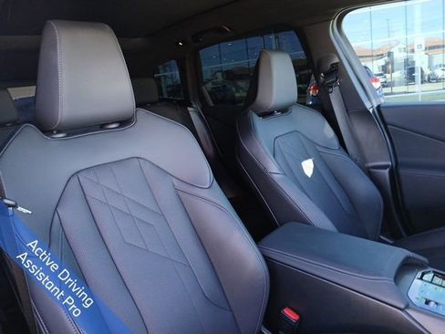 Used 2025 BMW X3 M50 w/ Premium Package image 18