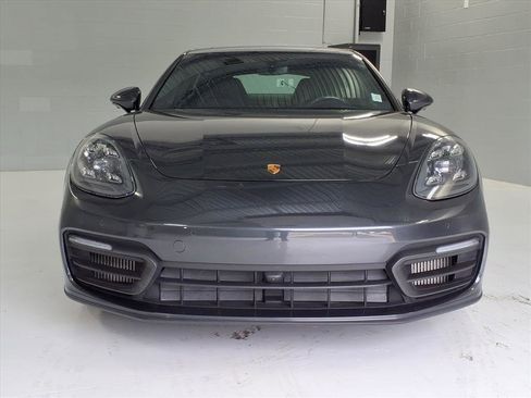 Used 2022 Porsche Panamera Platinum Edition image 30