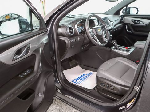 Used 2022 Chevrolet Blazer LT FWD image 3