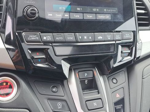 Certified 2024 Honda Odyssey EX-L image 16