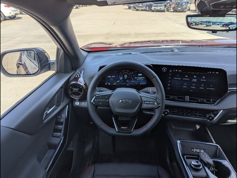 New 2026 Chevrolet Equinox RS w/ Safety and Technology Package image 3