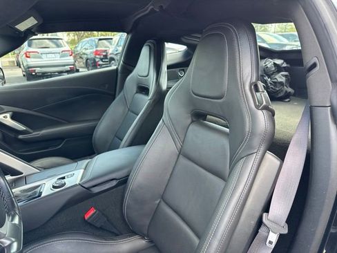 Used 2017 Chevrolet Corvette Stingray Coupe w/ 1LT RWD image 13
