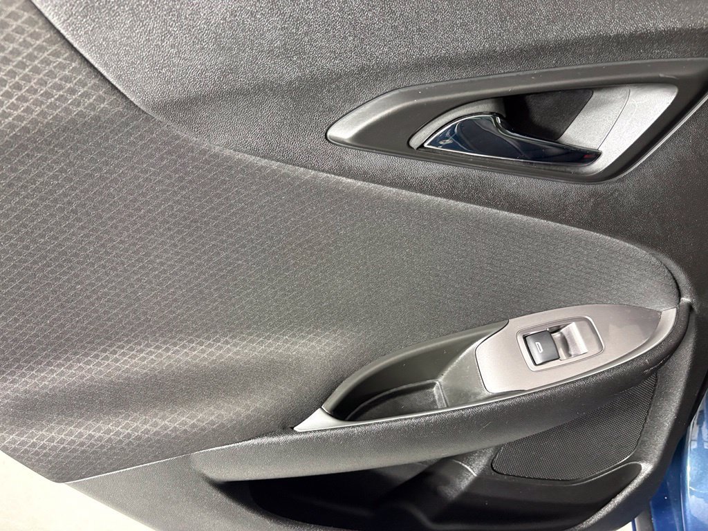 Used 2024 Chevrolet Malibu RS FWD image 33