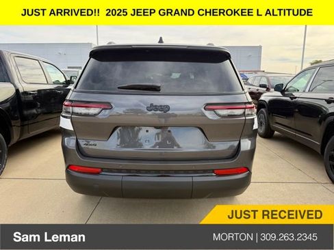 New 2025 Jeep Grand Cherokee L Altitude image 11