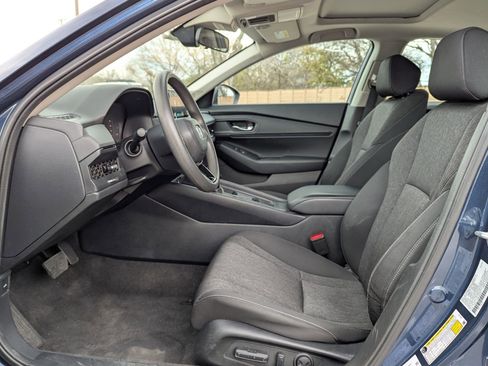 Used 2024 Honda Accord EX image 10