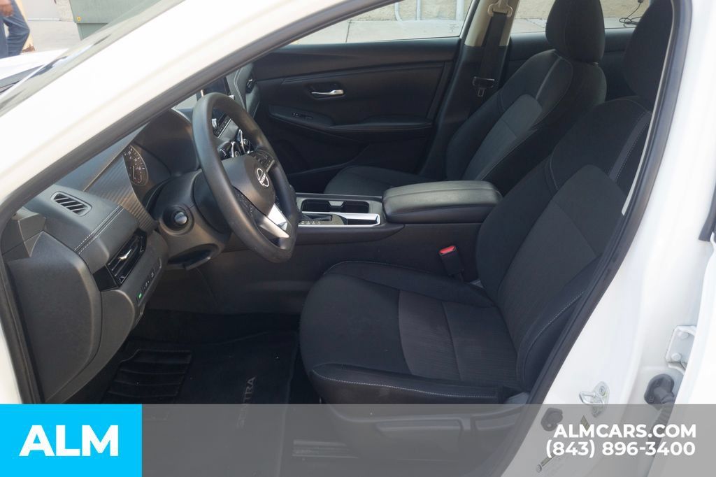 Used 2024 Nissan Sentra SV FWD image 15