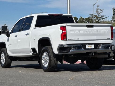 Used 2025 Chevrolet Silverado 2500 LTZ w/ LTZ Premium Package AWD/4WD image 7
