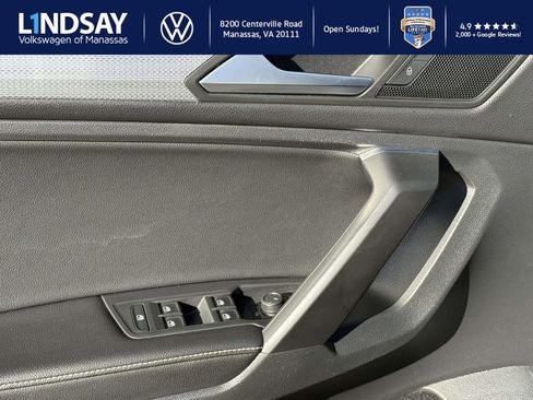Used 2022 Volkswagen Tiguan S image 18