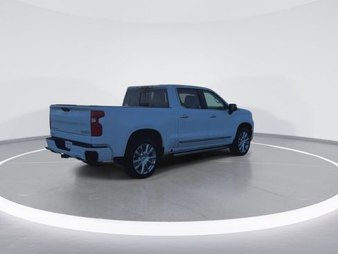 New 2026 Chevrolet Silverado 1500 High Country image 8