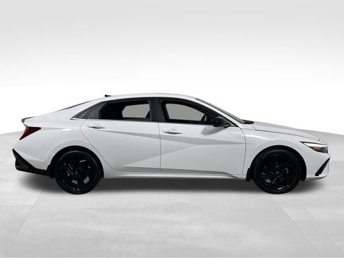 New 2026 Hyundai Elantra SEL Sport Premium FWD image 6