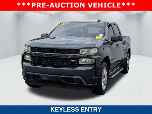 Used 2020 Chevrolet Silverado 1500 Custom w/ Custom Value Package RWD image 8