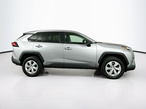 Used 2025 Toyota RAV4 LE AWD/4WD image 10