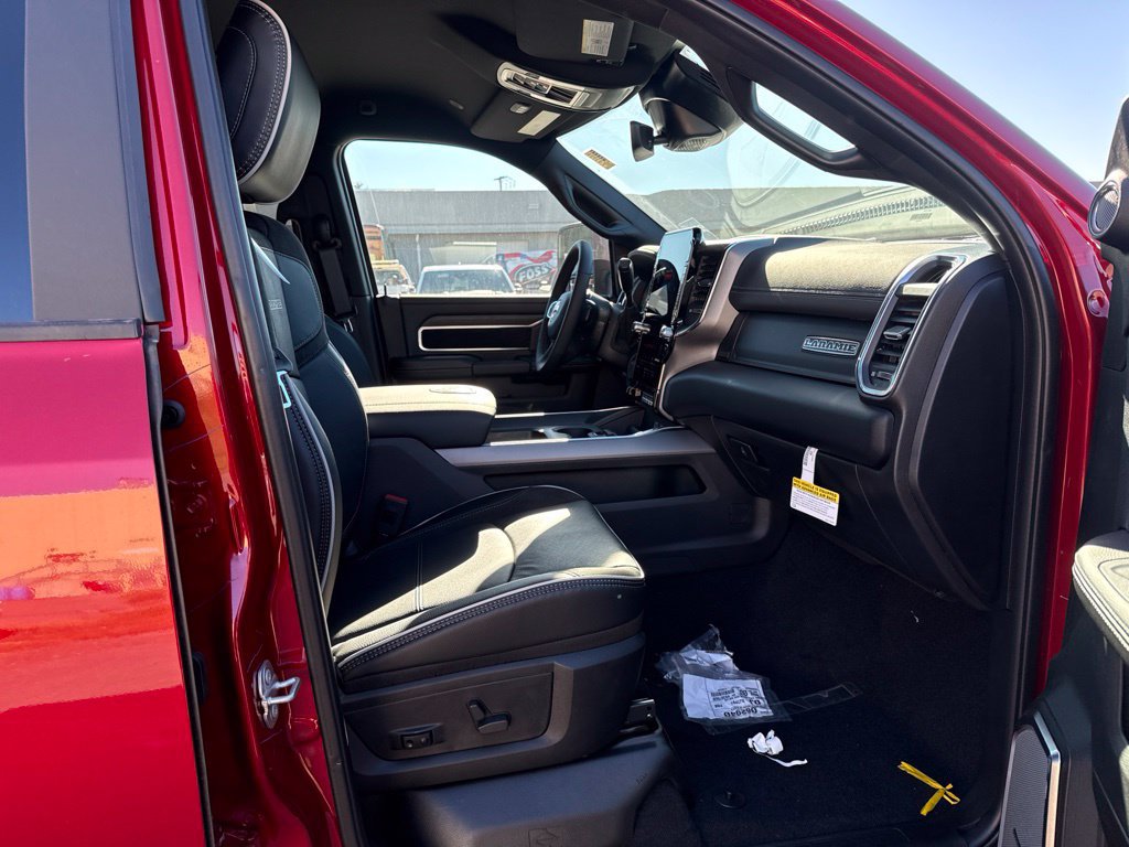 New 2027 RAM 2500 Laramie AWD/4WD image 27