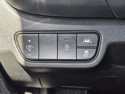 Used 2023 Kia Seltos SX image 22