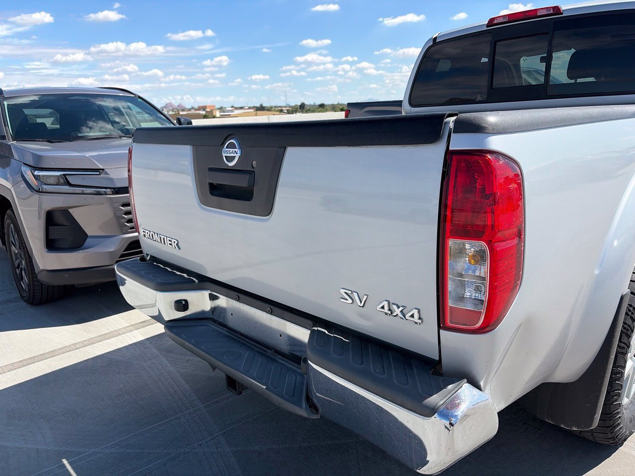 Used 2018 Nissan Frontier SV AWD/4WD image 4