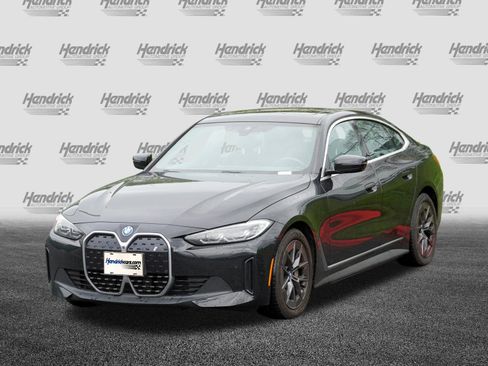 Certified 2023 BMW i4 eDrive40 w/ Premium Package RWD image 5