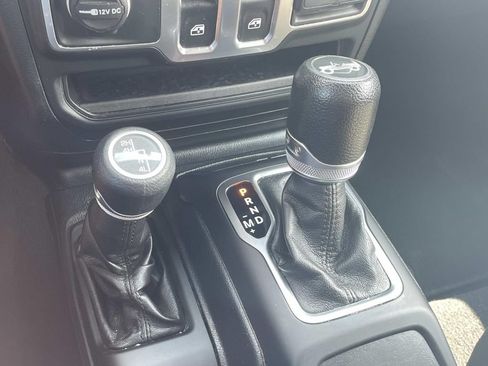 Used 2018 Jeep Wrangler Sport AWD/4WD image 21