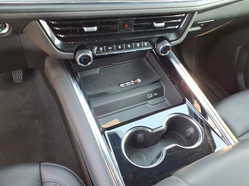 Certified 2025 Chevrolet Tahoe LT image 20