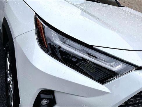 Used 2023 Toyota RAV4 Limited FWD image 28
