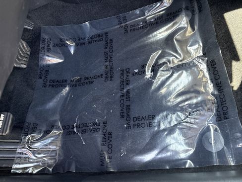 Used 2024 Nissan Altima 2.5 SR image 16