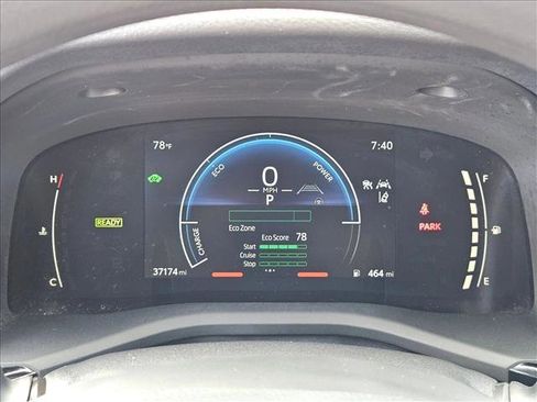 Used 2025 Toyota Camry LE image 13