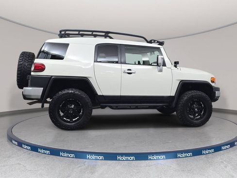Used 2012 Toyota FJ Cruiser 4WD w/ Convenience Pkg image 5