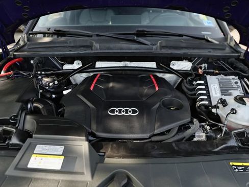 Used 2023 Audi SQ5 Prestige w/ Prestige Package AWD/4WD image 30