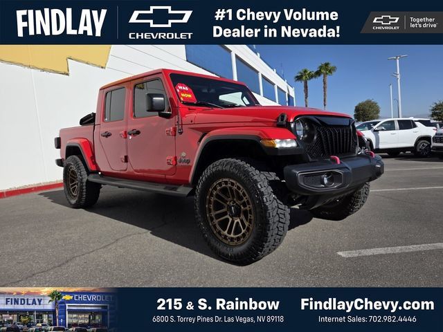 Used 2022 Jeep Gladiator Overland w/ Trailer Tow Package AWD/4WD image 1